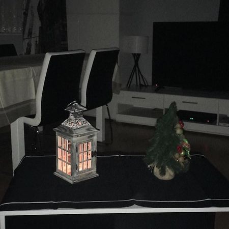 Wygodny Apartament グディニャ エクステリア 写真